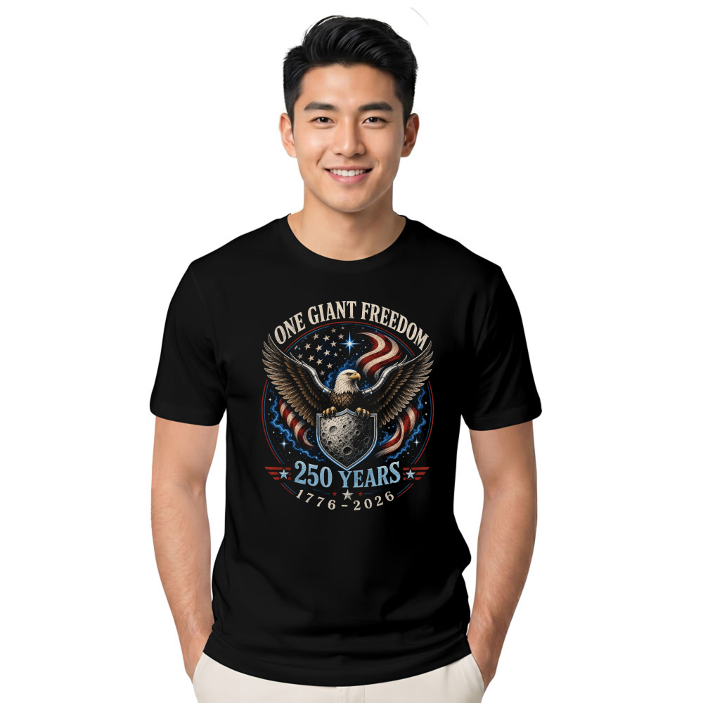 Vintage Patriotic Cool Eagle Sunglasses Flag Graphic T-Shirt